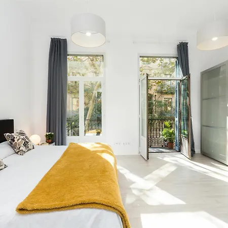 Montaber - Trafalgar Apartment