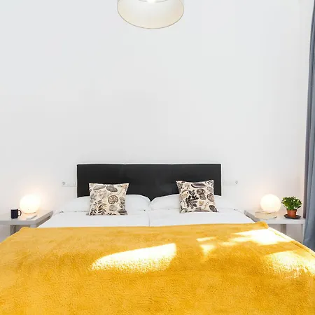 Apartment Montaber - Trafalgar *